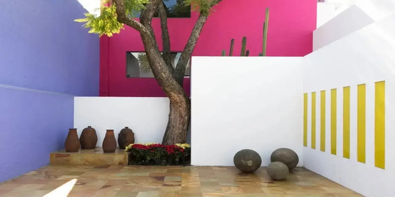 Fachada Casa Gilardi de Luis Barragán. Obras arquitectónicas de México