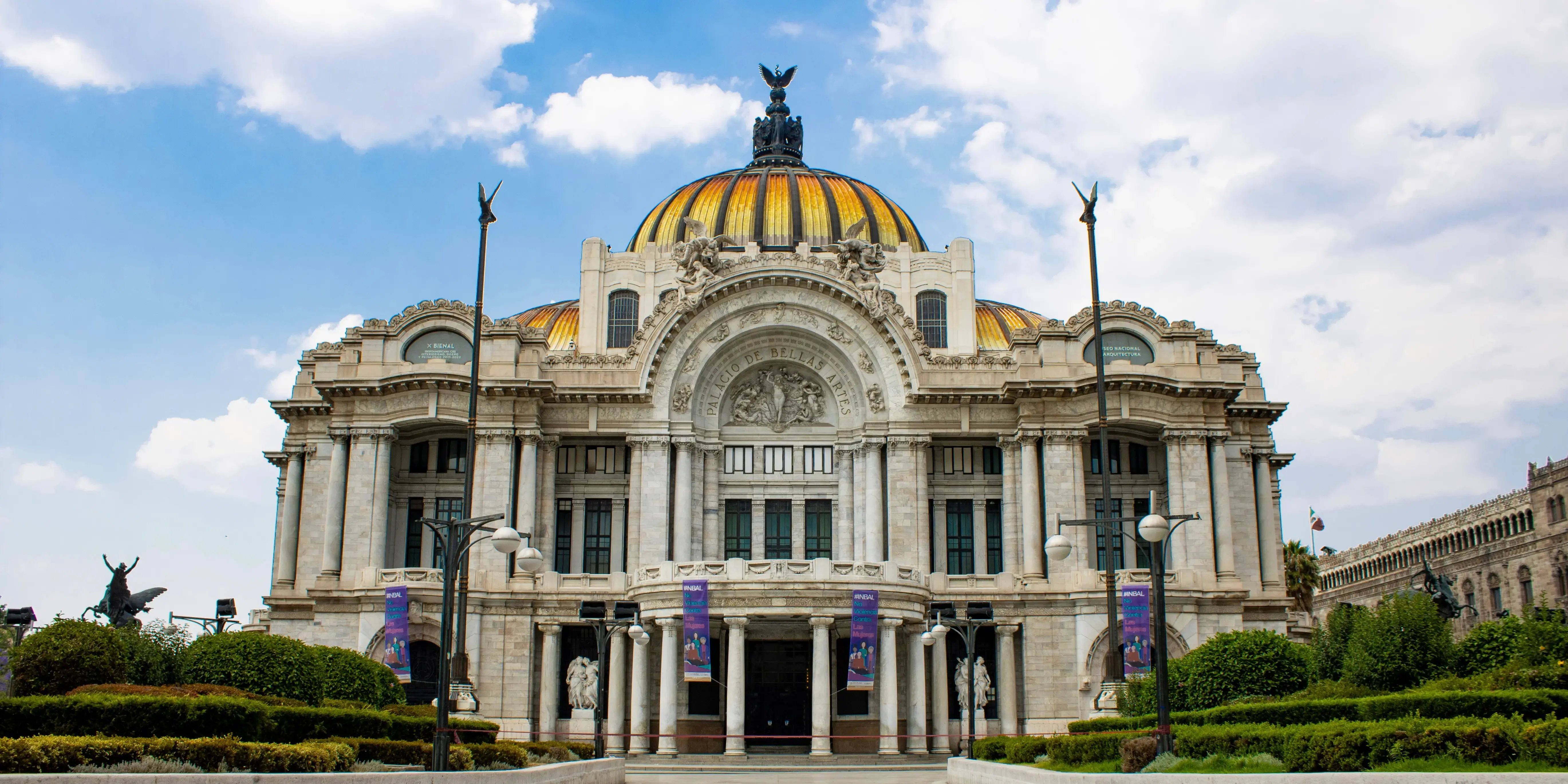 Palacio de Bellas Artes de Adamo Boari y Federico Mariscal. Obras arquitectónicas de México
