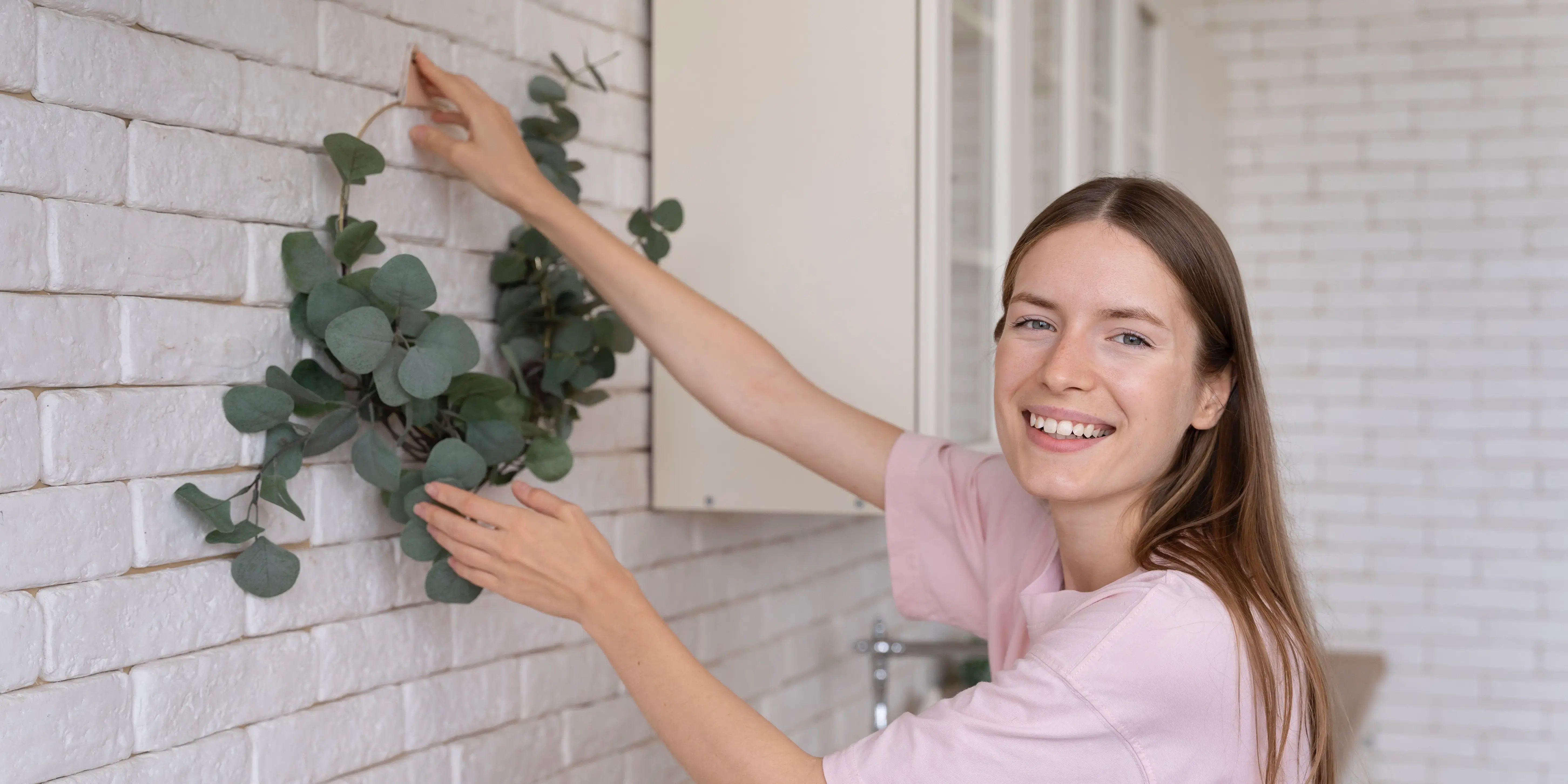 close-up-person-making-home-comfortable